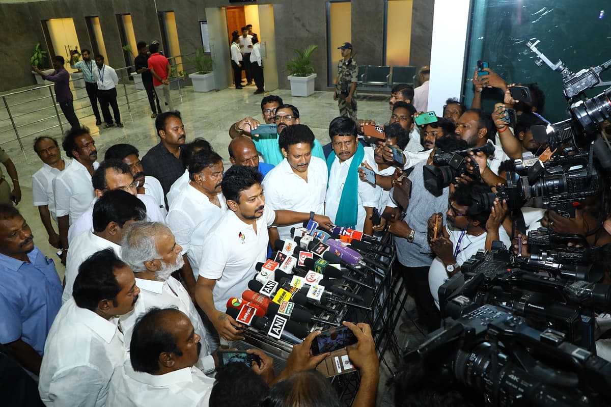 உதயநிதி
