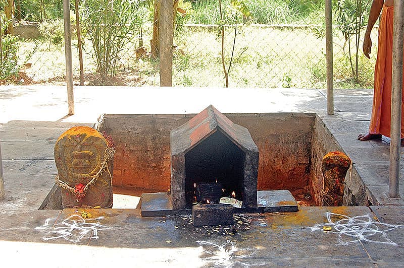 வாரணவாசி கல்யாண சுந்தர விநாயகர் கோயில்