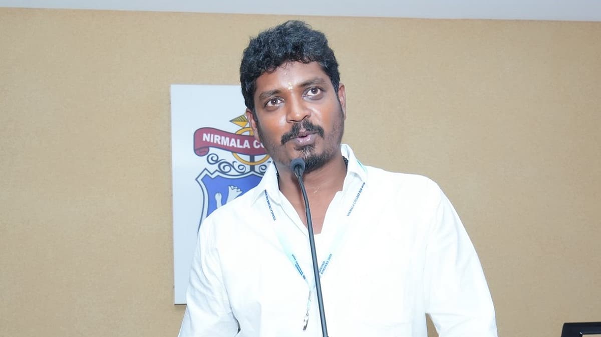 அமைச்சர் விக்னேஷ்