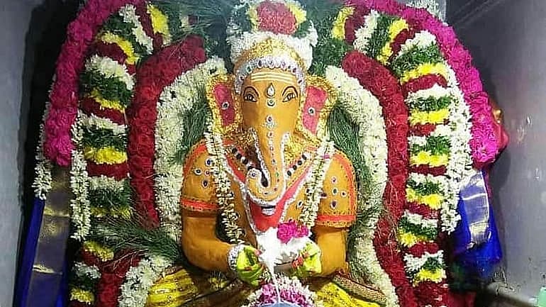 தீவனூர் லிங்கவடிவ விநாயகர்