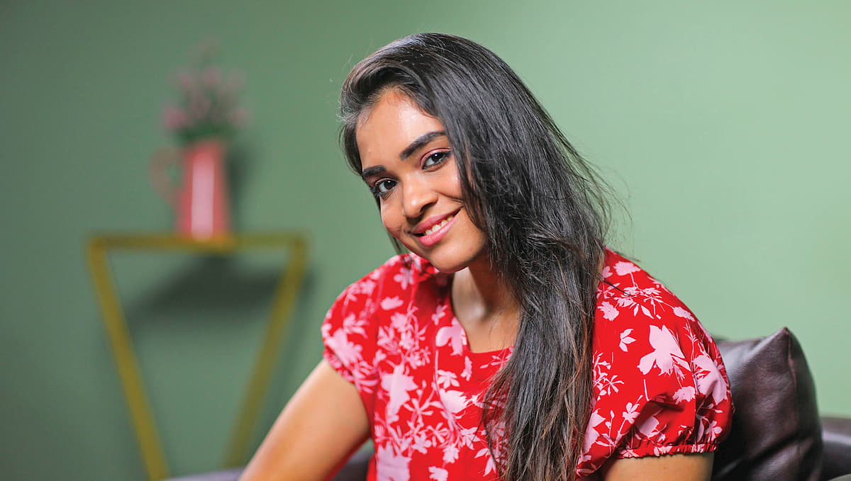 வர்ஷினி வெங்கட்