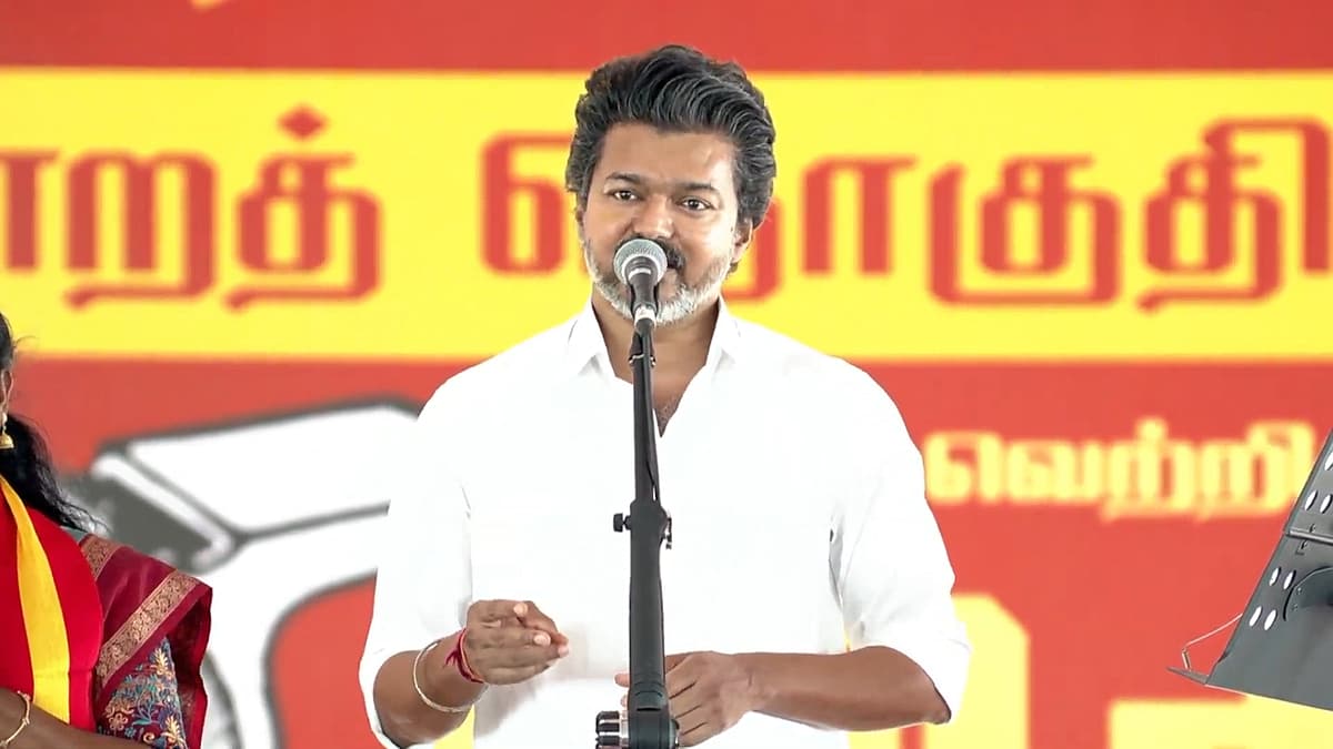 முதல்வர் விஜய்