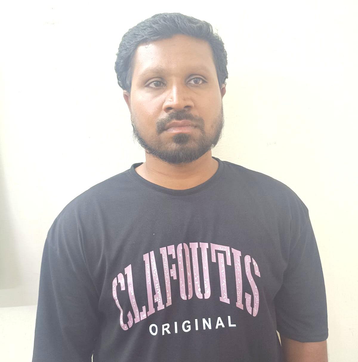 கைது செய்யப்பட்ட மோசடிப் பேர்வழி சுதர்சன்
