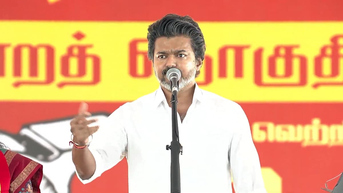 முதல்வர் விஜய்