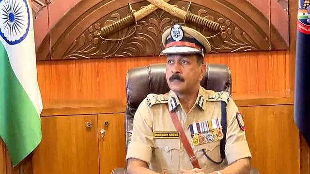 டிஜிபி மகேஷ்குமார்