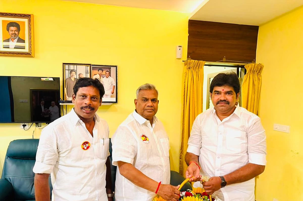 என்.ஆனந்த், விஜய் சரவணன், சரவணன்