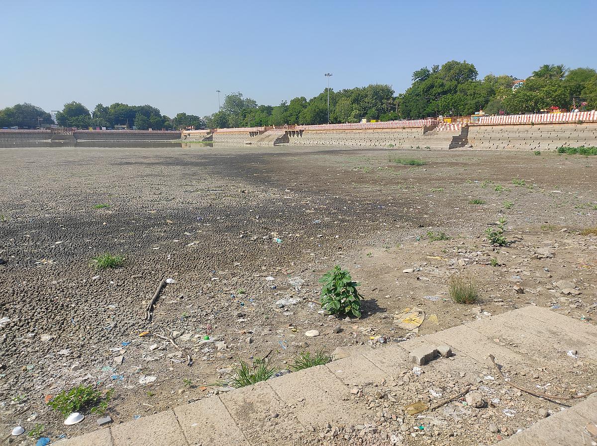 மதுரை வண்டியூர் தெப்பக்குளம்