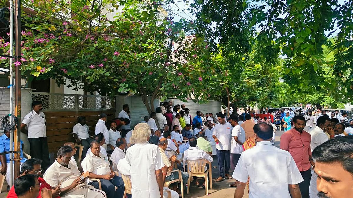 கே.என்.நேரு இல்லத்தில் ரெய்டு