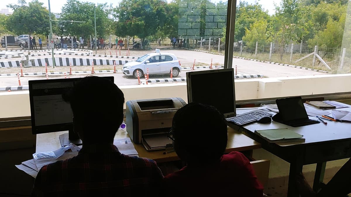 Siva Rto Office License: இனி RTO அதிகாரிகிட்ட 8 போடத் தேவையில்லை; டிரைவிங் ஸ்கூல்லயே ...