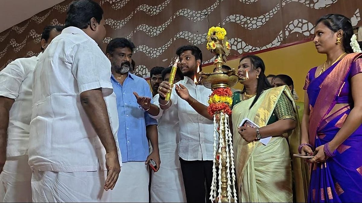 திருச்சி அரசு விழாவில் அமைச்சரும் தவெக எம்.எல்.ஏ-வும் மோதல்